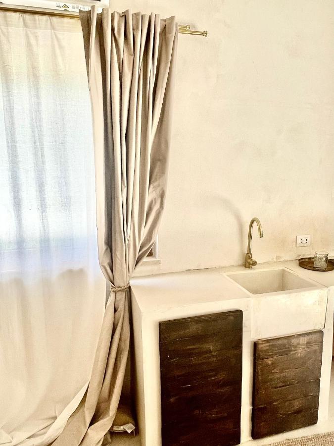 Mareulivi Bed & Breakfast ออสตูนี ภายนอก รูปภาพ