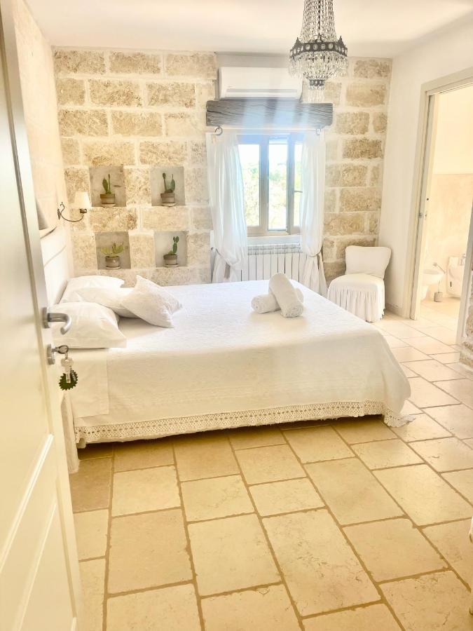 Mareulivi Bed & Breakfast ออสตูนี ภายนอก รูปภาพ