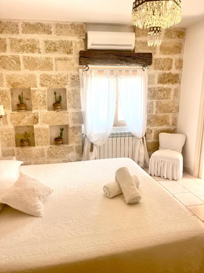 Mareulivi Bed & Breakfast ออสตูนี ภายนอก รูปภาพ