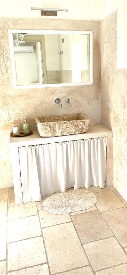 Mareulivi Bed & Breakfast ออสตูนี ภายนอก รูปภาพ