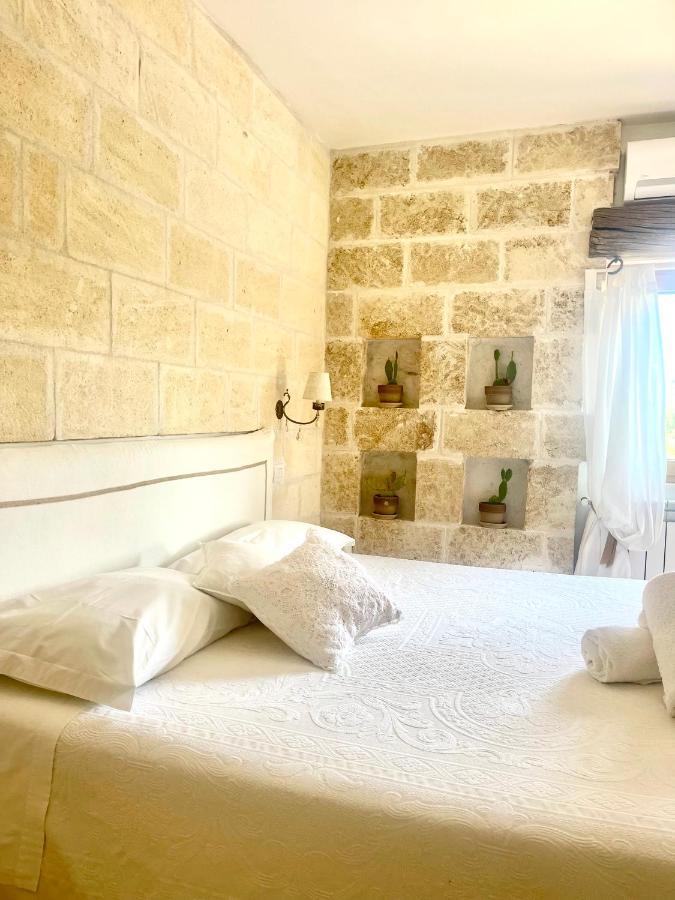 Mareulivi Bed & Breakfast ออสตูนี ภายนอก รูปภาพ